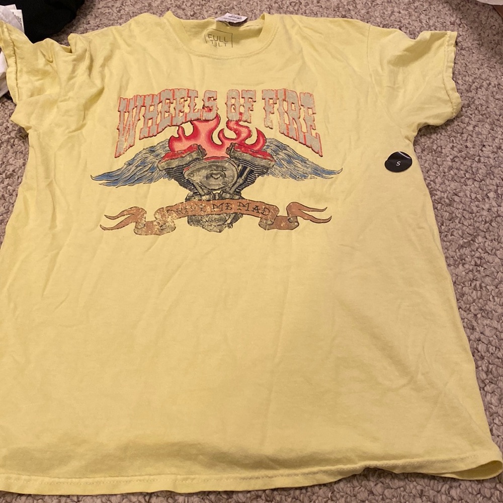 never worn before